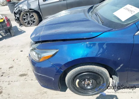 2017 Nissan Altima 2.5 Sr из США, поврежденный, VIN 1N4AL3AP8HC156280